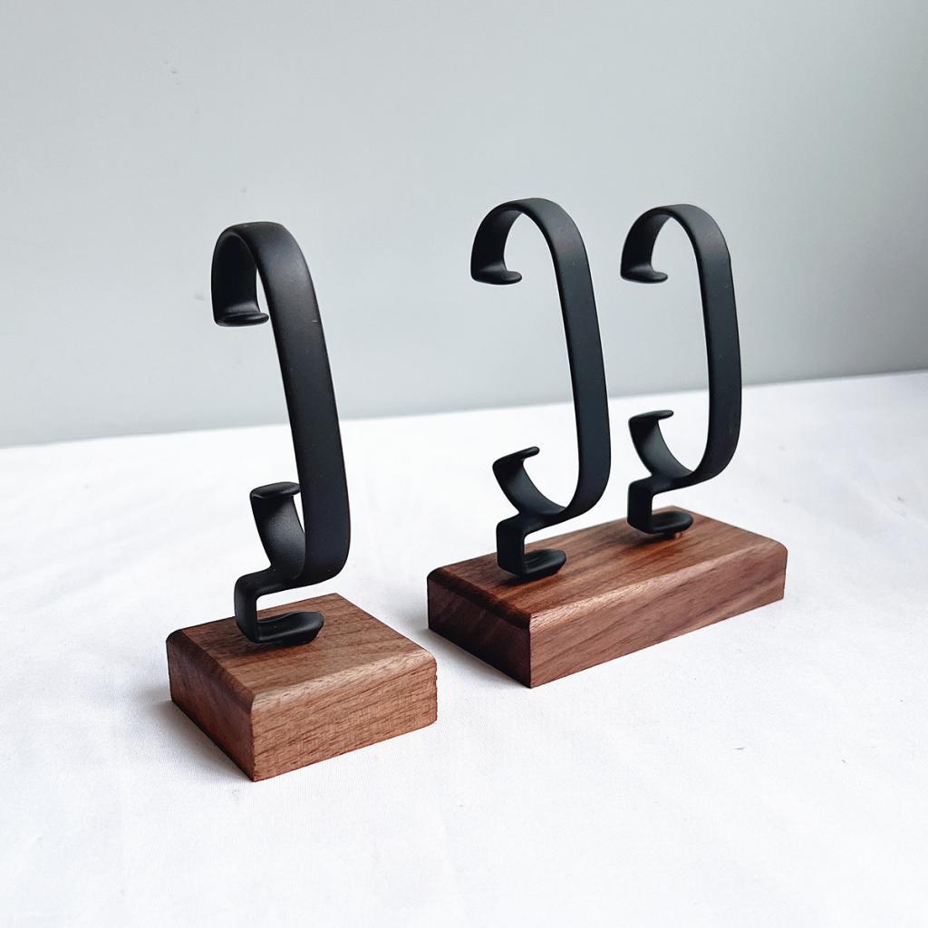 C Shaped Watch Display Stand S - Jewelry Watches For Sale ulasan dan harga